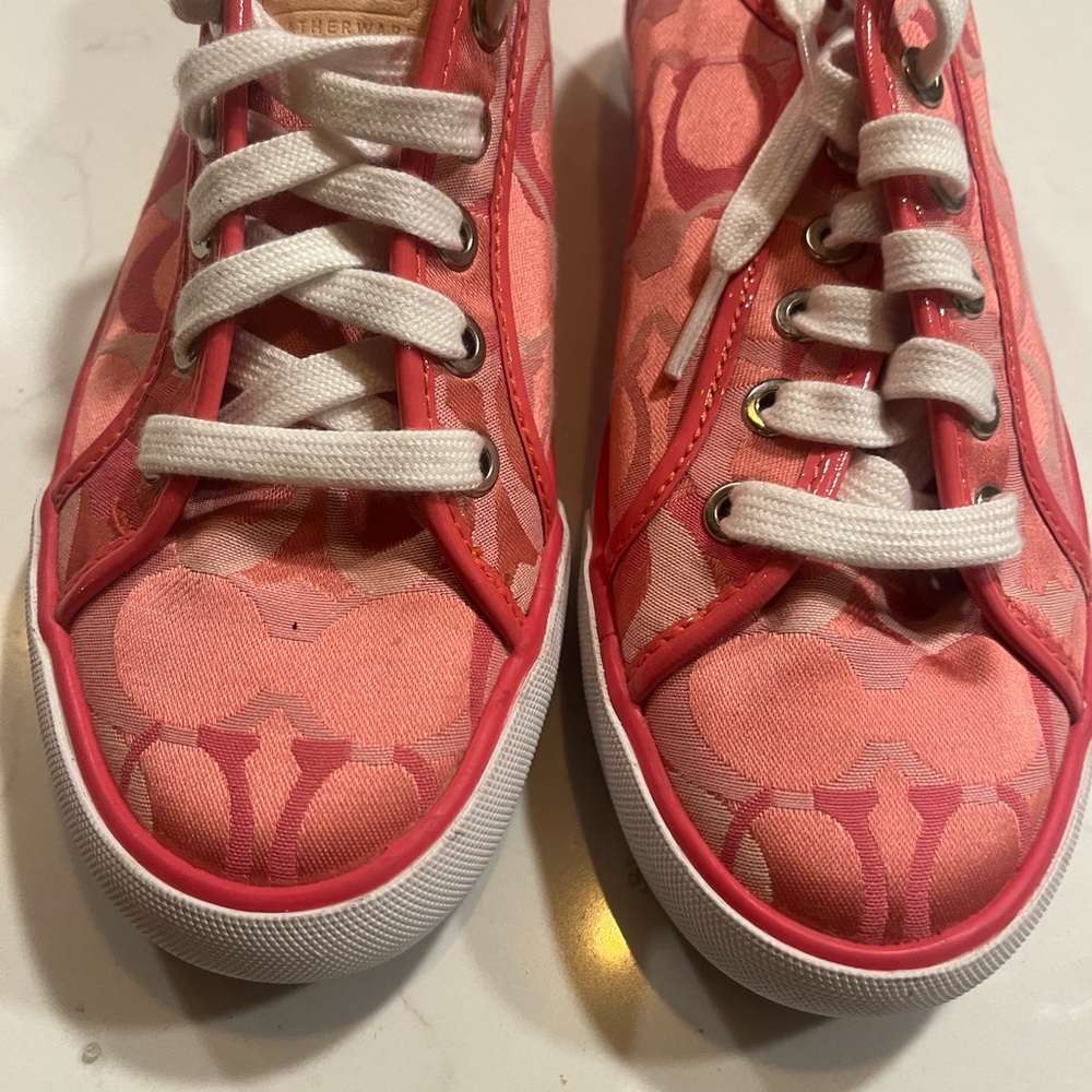 New COACH LACE UP CANVAS SHOES SIZE 6.5 MEDUIM - Picture 2 of 7